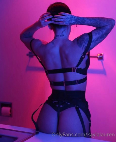 Kayla Lauren estrella de alta calidad foto