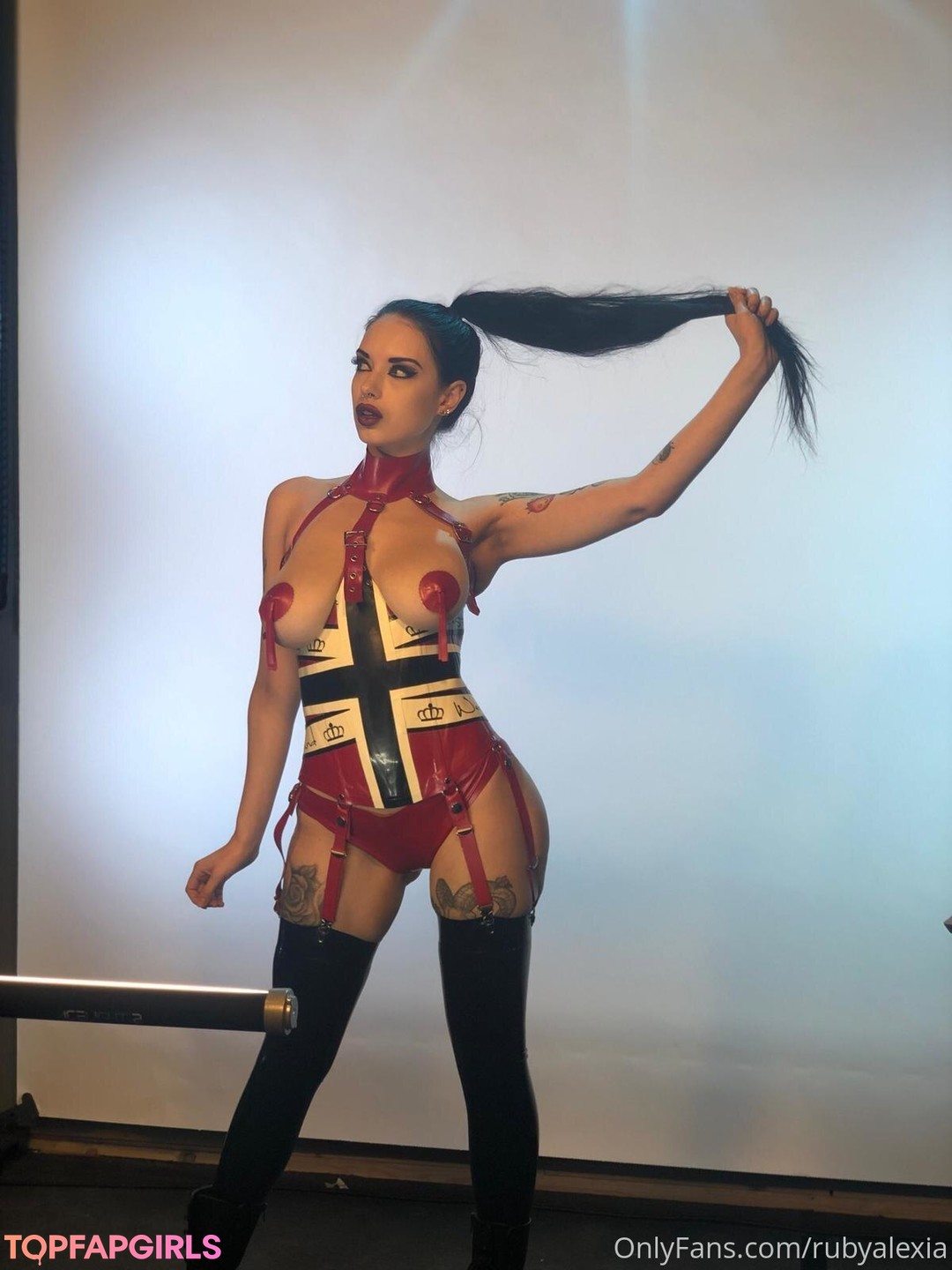 pregnant nude onlyfans beautiful naked photo