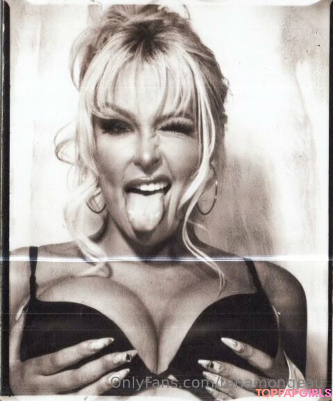 Tana Mongeau sex actress image