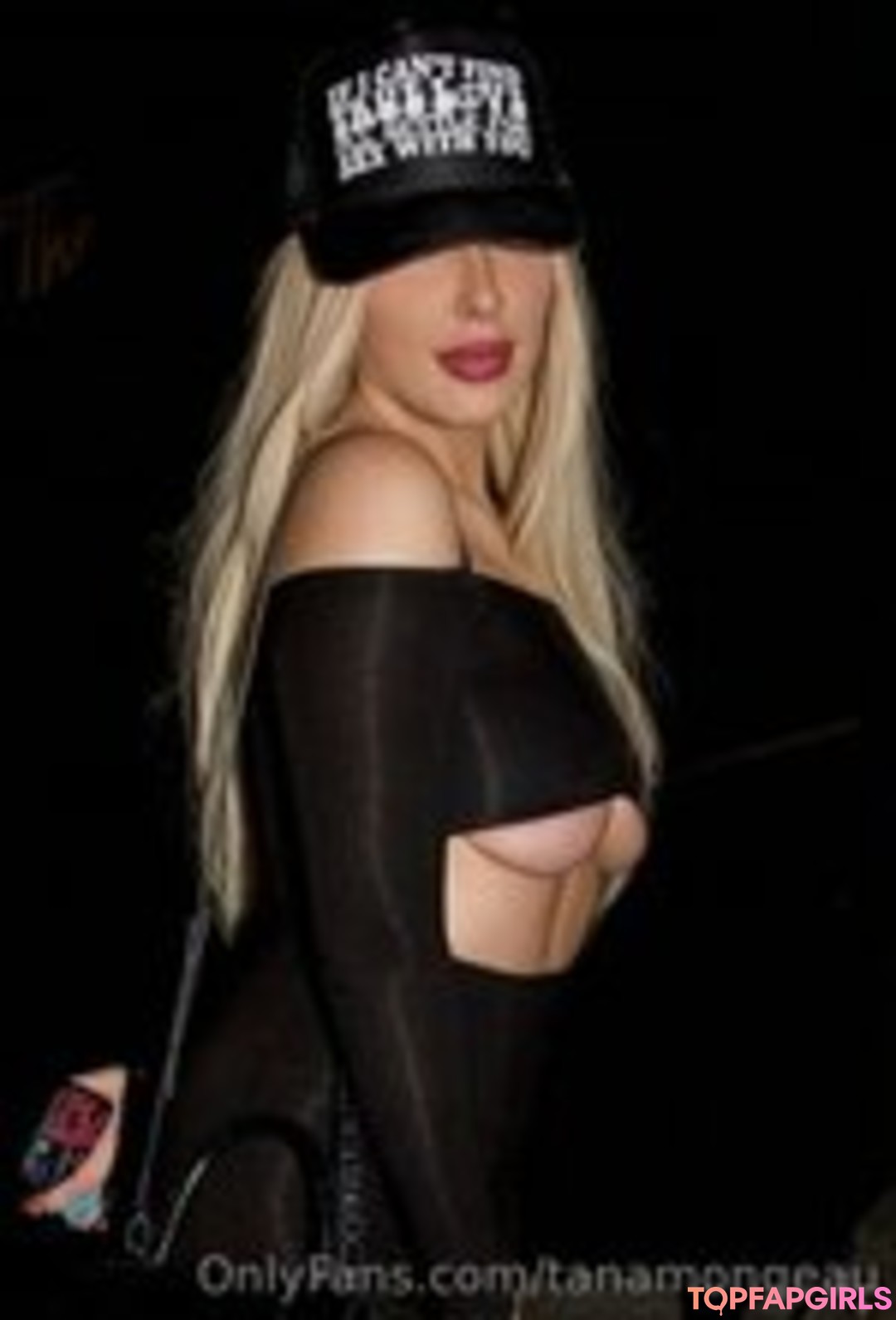 Tana Mongeau star du porno érotique des photos