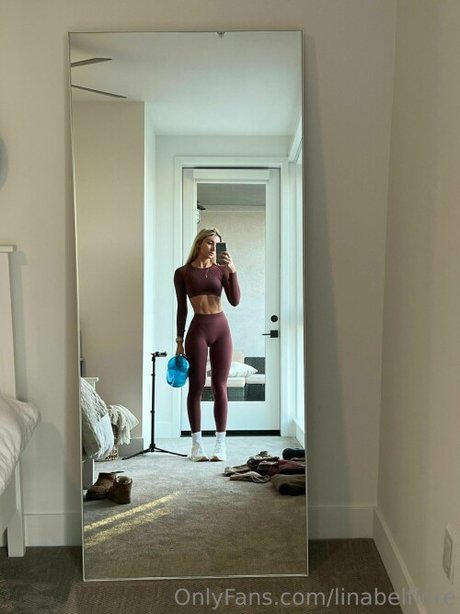 Lina Belfiore desnudos estrella recopilación