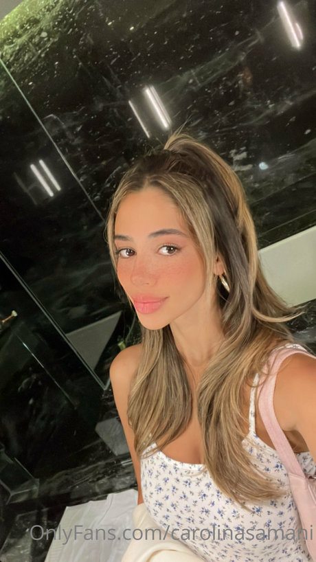 Carolina Samani free model gallery