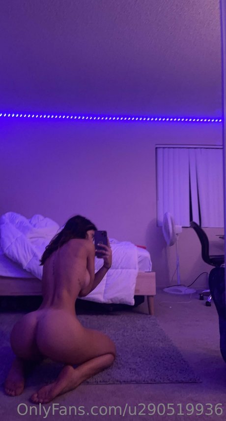 Cheating gf modèles nus photo