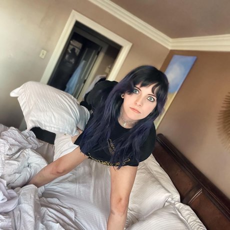 goth girls onlyfans naked image