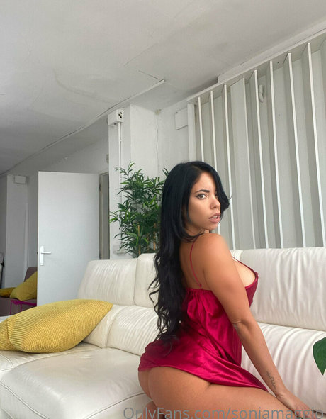 Meganfiore étoile nue galeries