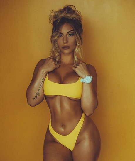 Marine Sainte modelo atractivo recopilación