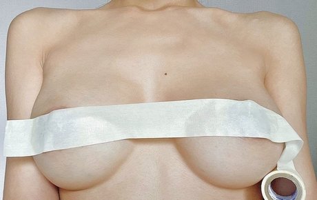Bunny Keys model sex pics