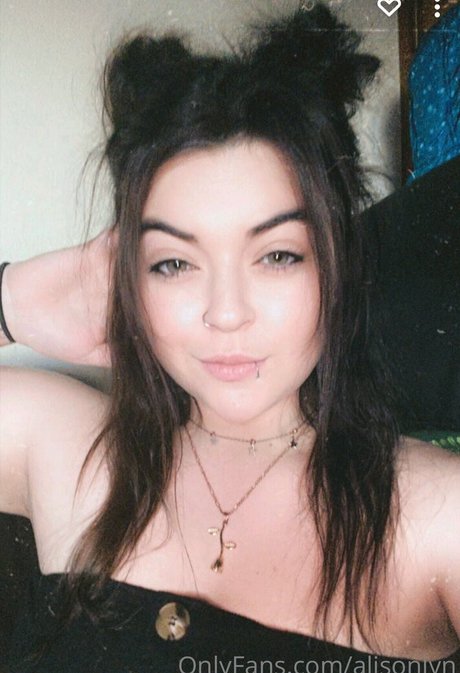 alisonlyn modelo sexual imagen