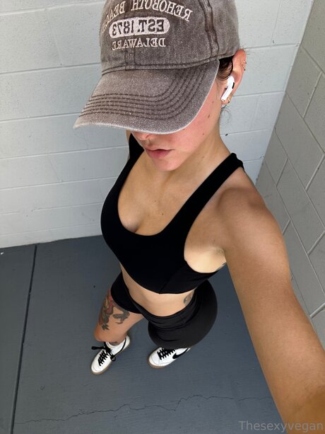 Thesexyvegan modèle exclusif image