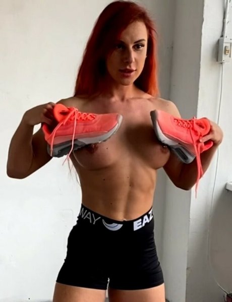 Julia JOSKA étoile chaude collection