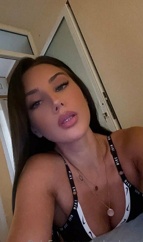 rubyshyne jolie étoile archive