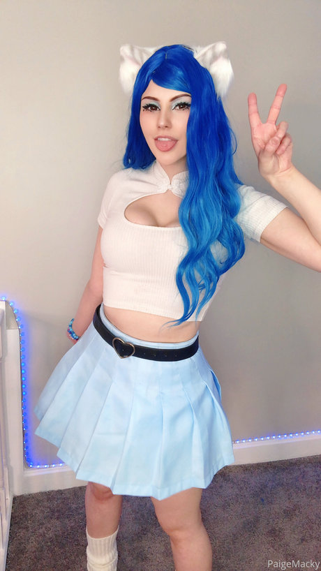 Paige Macky modelo desnudo imagen