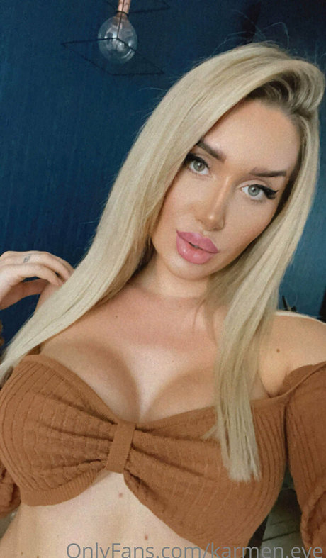 karmen eve Image de profil