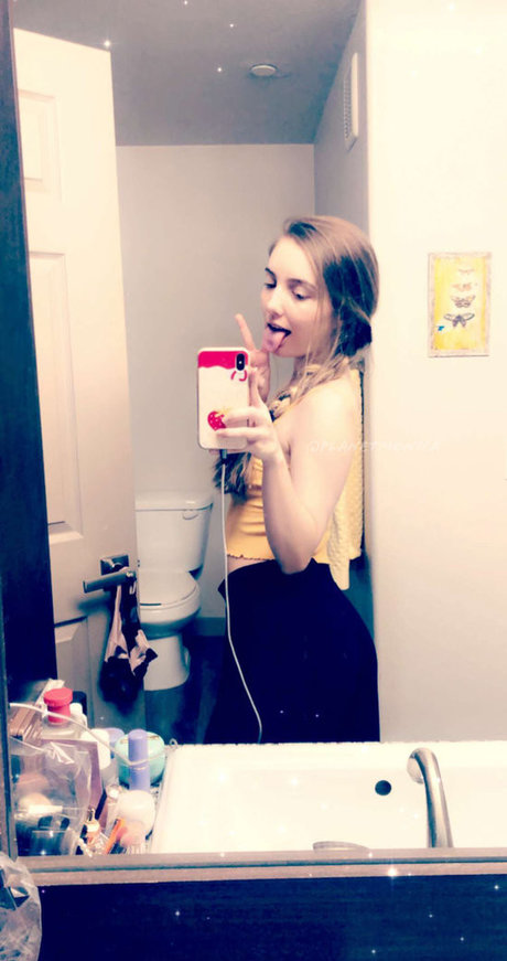 Planet Monica modèle nu galerie