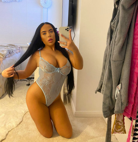saggy tits onlyfans hd picture