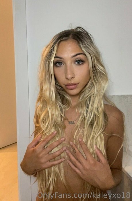 Kaleyxo18 estrella porno del sexo galería