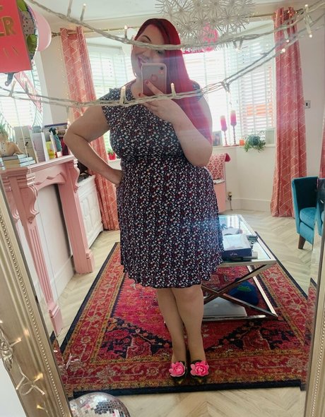 Lucy Jones Imagen de perfil