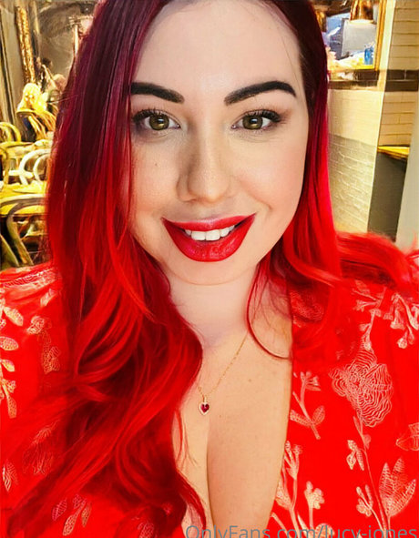 Lucy Jones pornstar nice pic