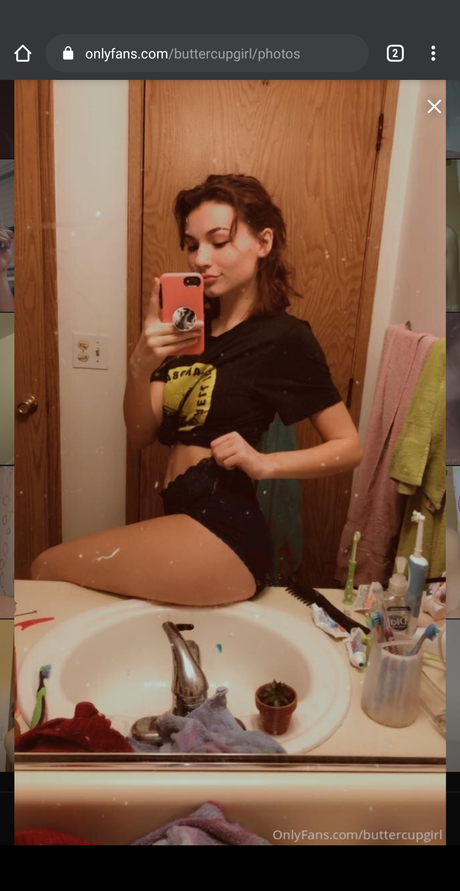 Buttercup girl étoile parfaite photo