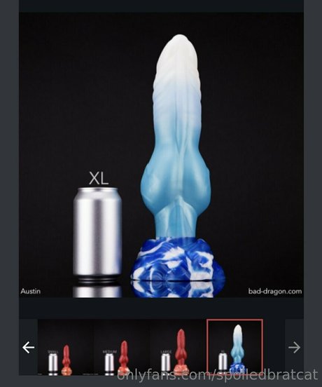 Spoiledbratcat actriz desnuda galerías