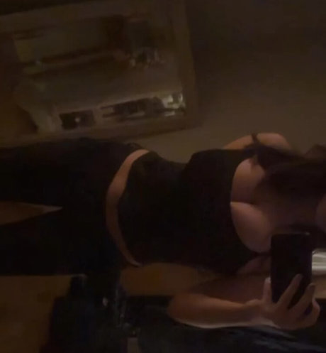 Sara B haut modèle photos