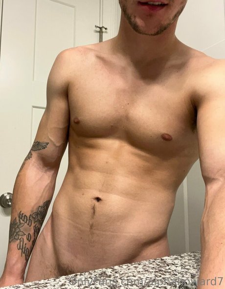 alphahoward7 model perfect pic
