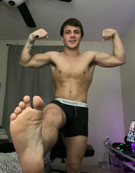 alphahoward7 adult model img