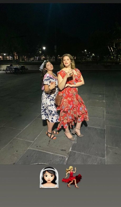 Emily H Barry modelo erótico imagen