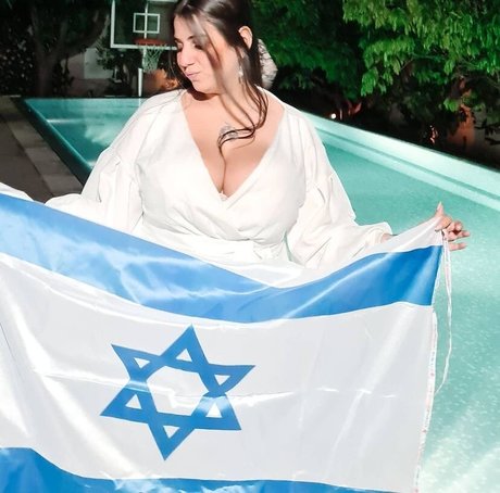 Sapir Sol estrella porno gratis foto