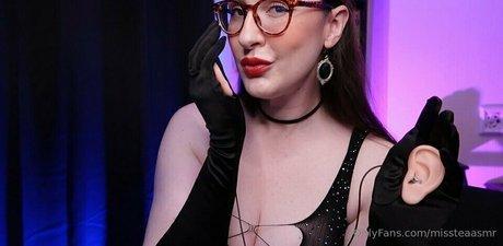 missteaasmr nude actress photos