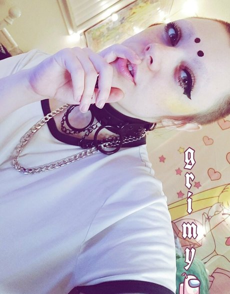 grimybby actrice archive