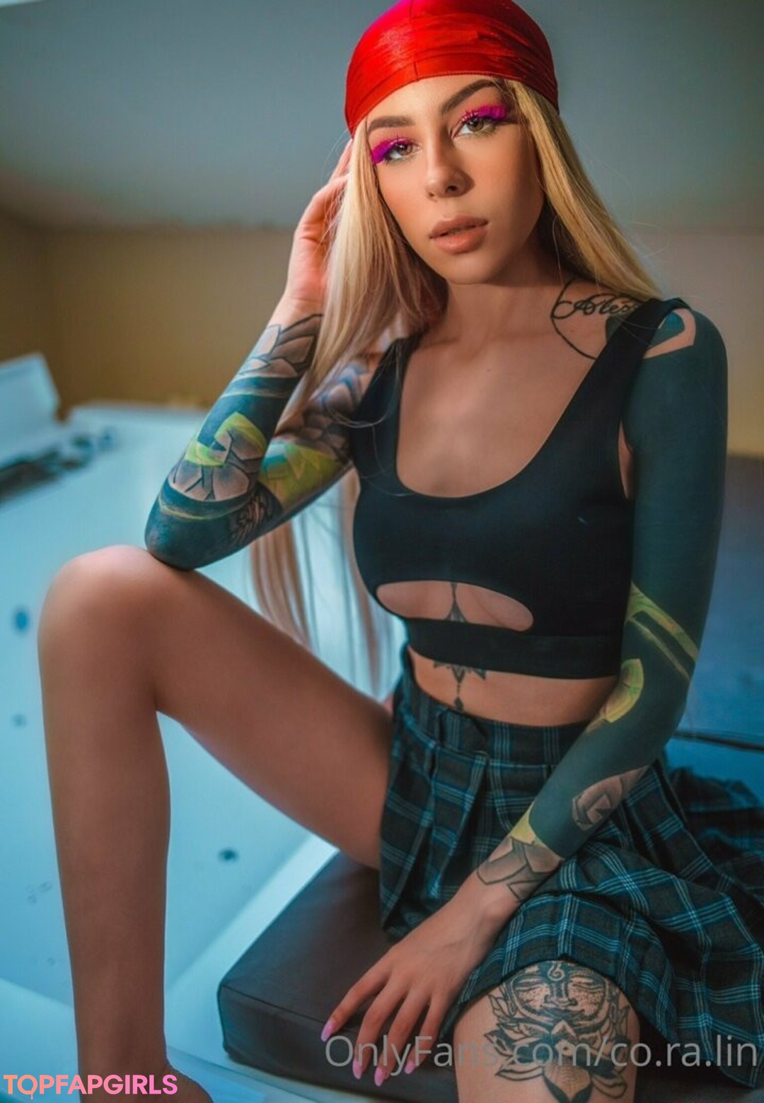 co ra lin model sexy galleries