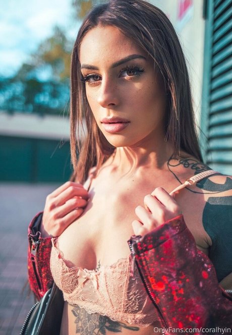 co ra lin estrella porno de alta calidad imagen