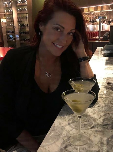 KellyK estrella porno perfecta fotos