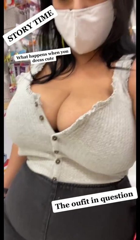 Charlotte Godoy estrella atractiva fotos