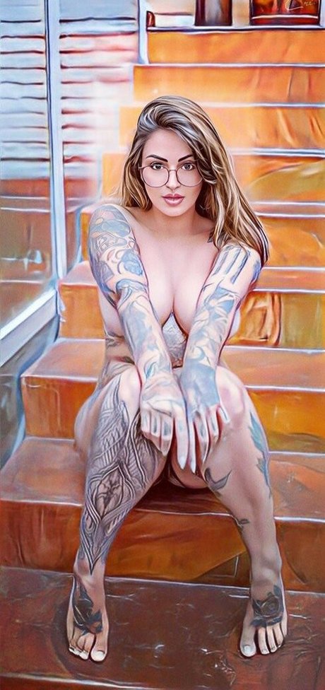 Cauuution actriz de desnudos foto