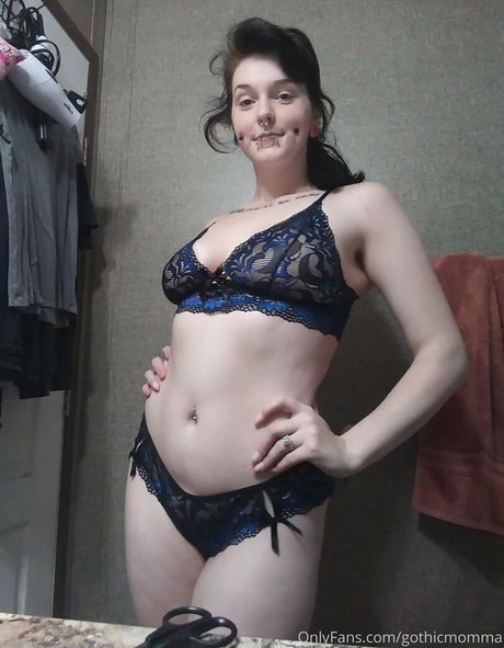 gothicmomma actriz caliente recopilación