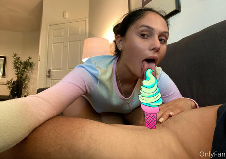 arianamarie buen modelo galerías