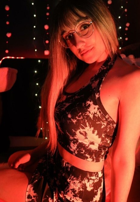 Maya ASMR model pornographic archive