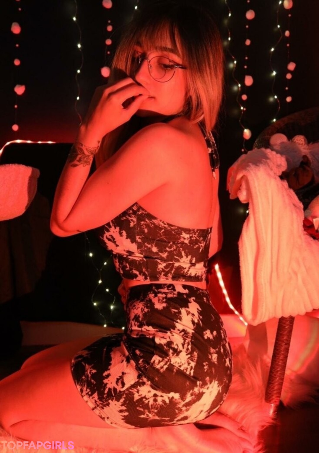 Maya ASMR modelo xxx imágenes