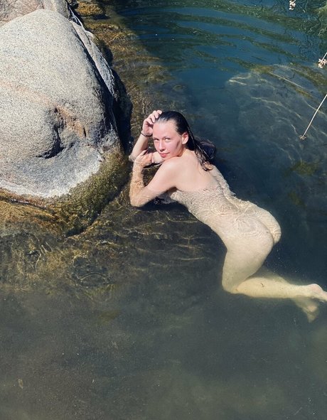 madimeadows modelo de alta calidad archivo