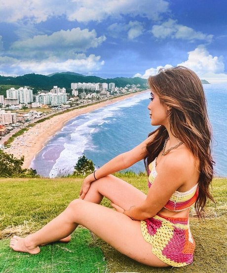 Jana Make bonita actriz galerías