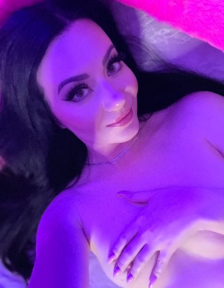ASMR Kate Lullaby model naked gallery