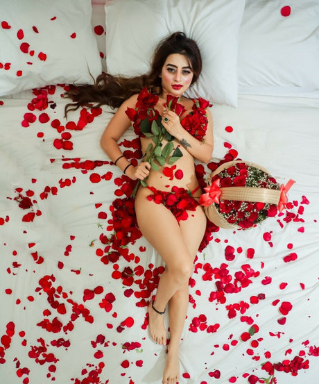 Ankita Dave actrice sexy galerie