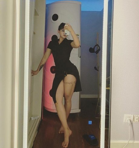 flexible onlyfans art naked images