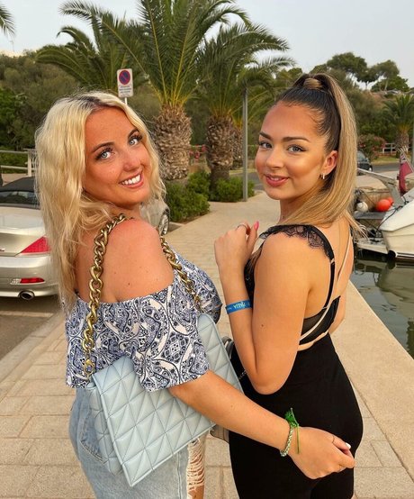 Olivia D modèle sexy photos