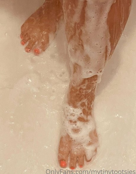 mytinytootsies hd model img