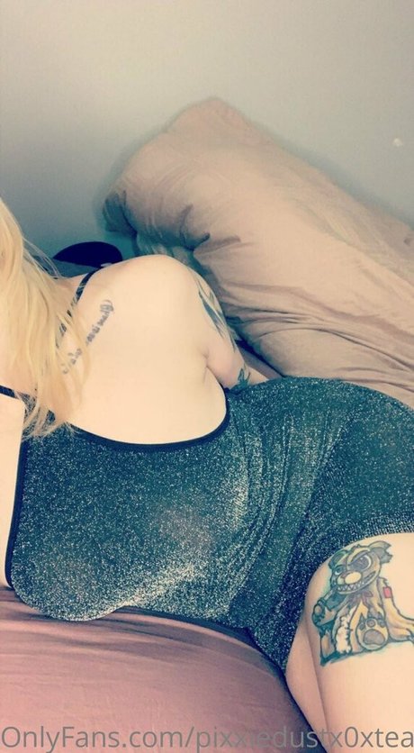 pixxiedustx0xteasers star sex archive
