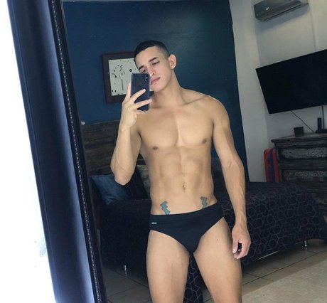 bcthaales star du porno sexy photos