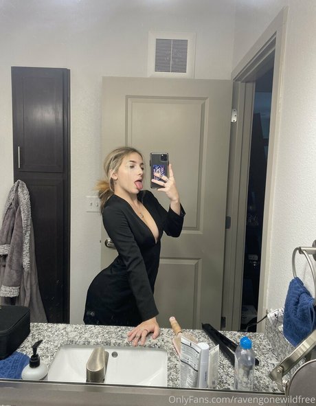 ravengonewildfree estrella galerías